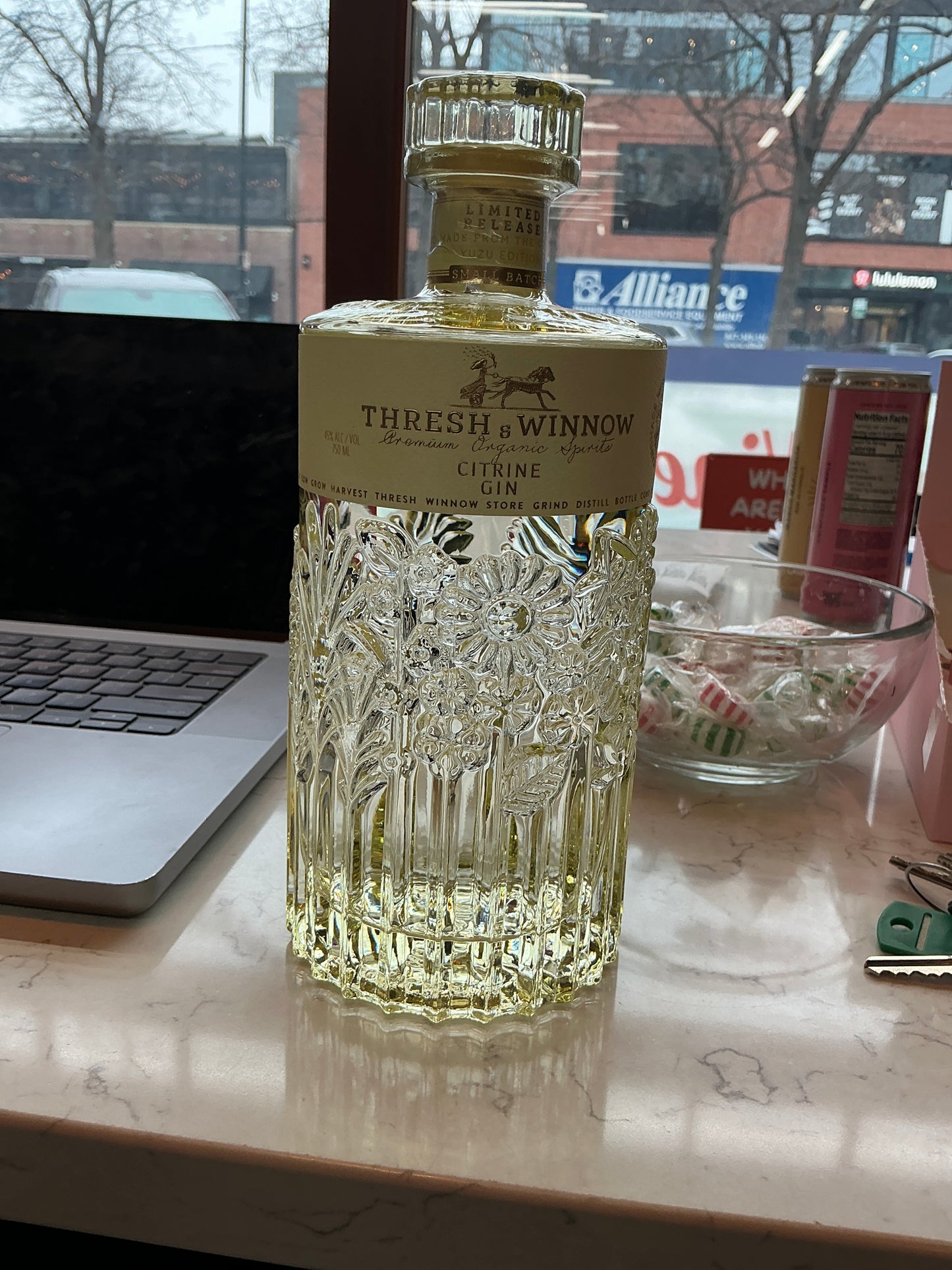 Thresh & Winnow Citrine Gin (750mL)