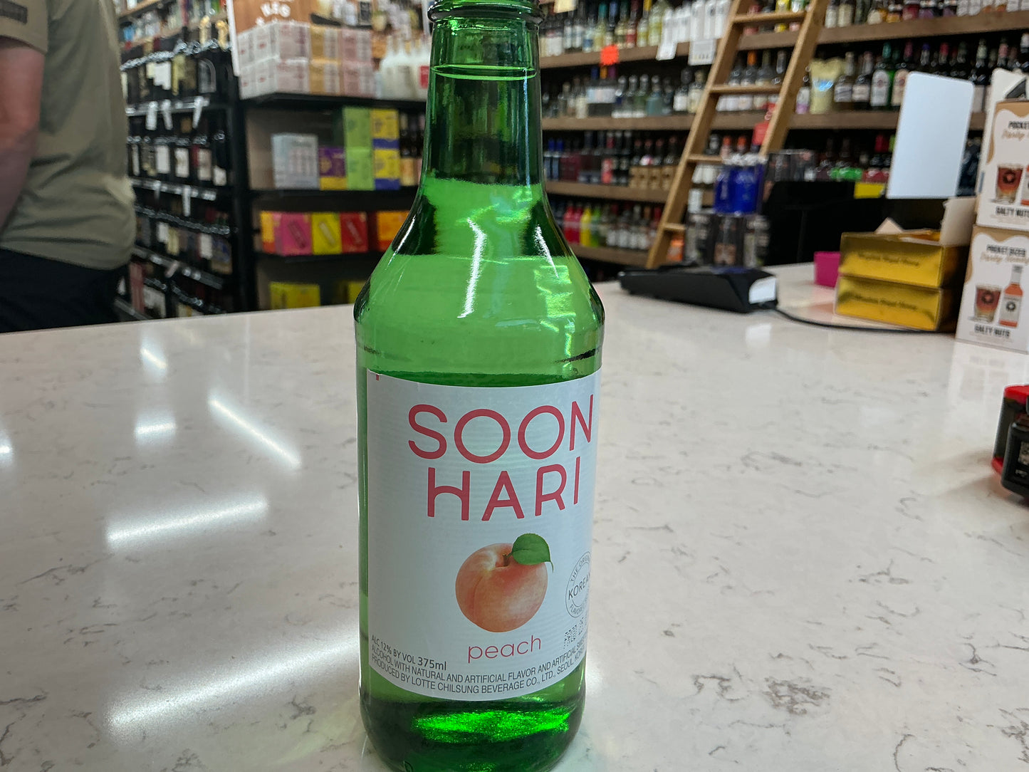 SoonHari Peach Soju (375mL)