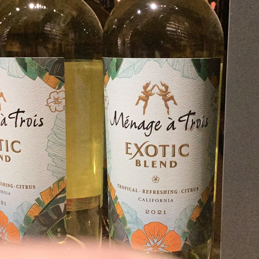 Menage A Trois White Exotic Blend (750 mL)