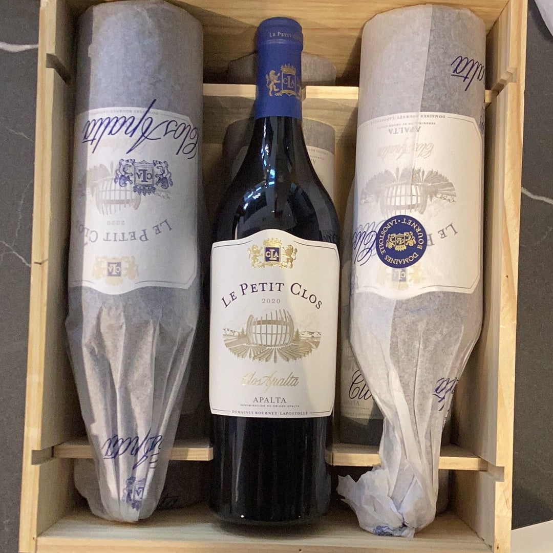 Clos Apalta - Le Petit Clos 2020 Red Blend