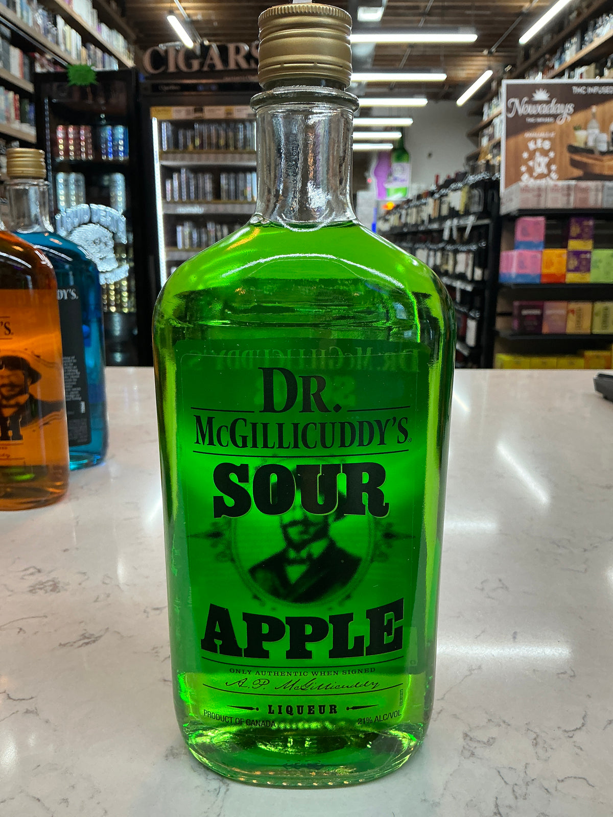 Dr McGillicuddys Sour Green Apple (750 mL)