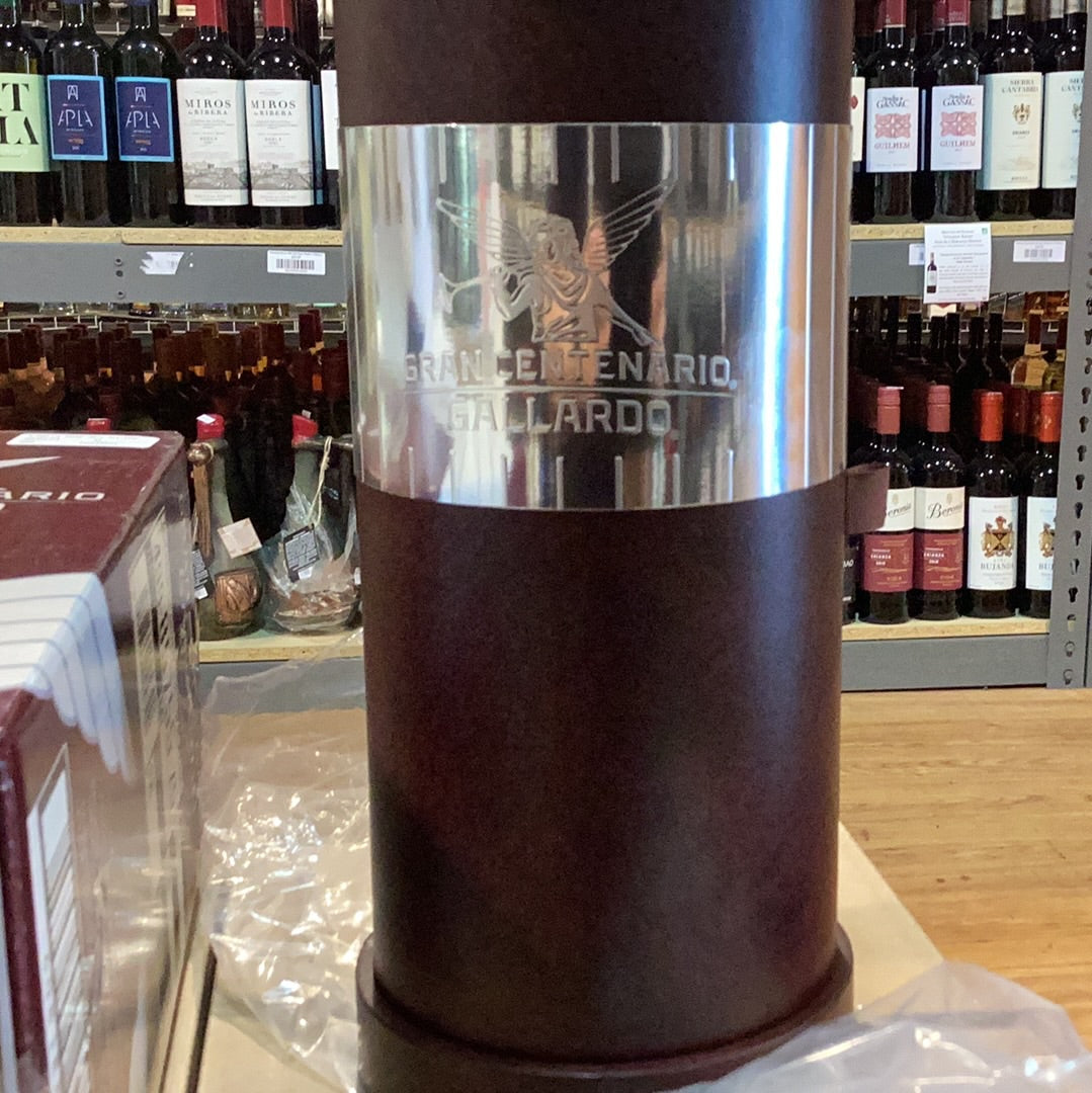 Gran Centenario Gallardo Extra Anejo 750mL