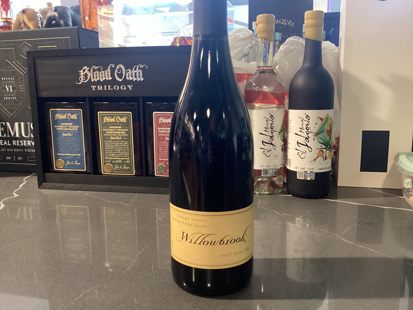 Willowbrook Pinot Noir Wine (750 ML)