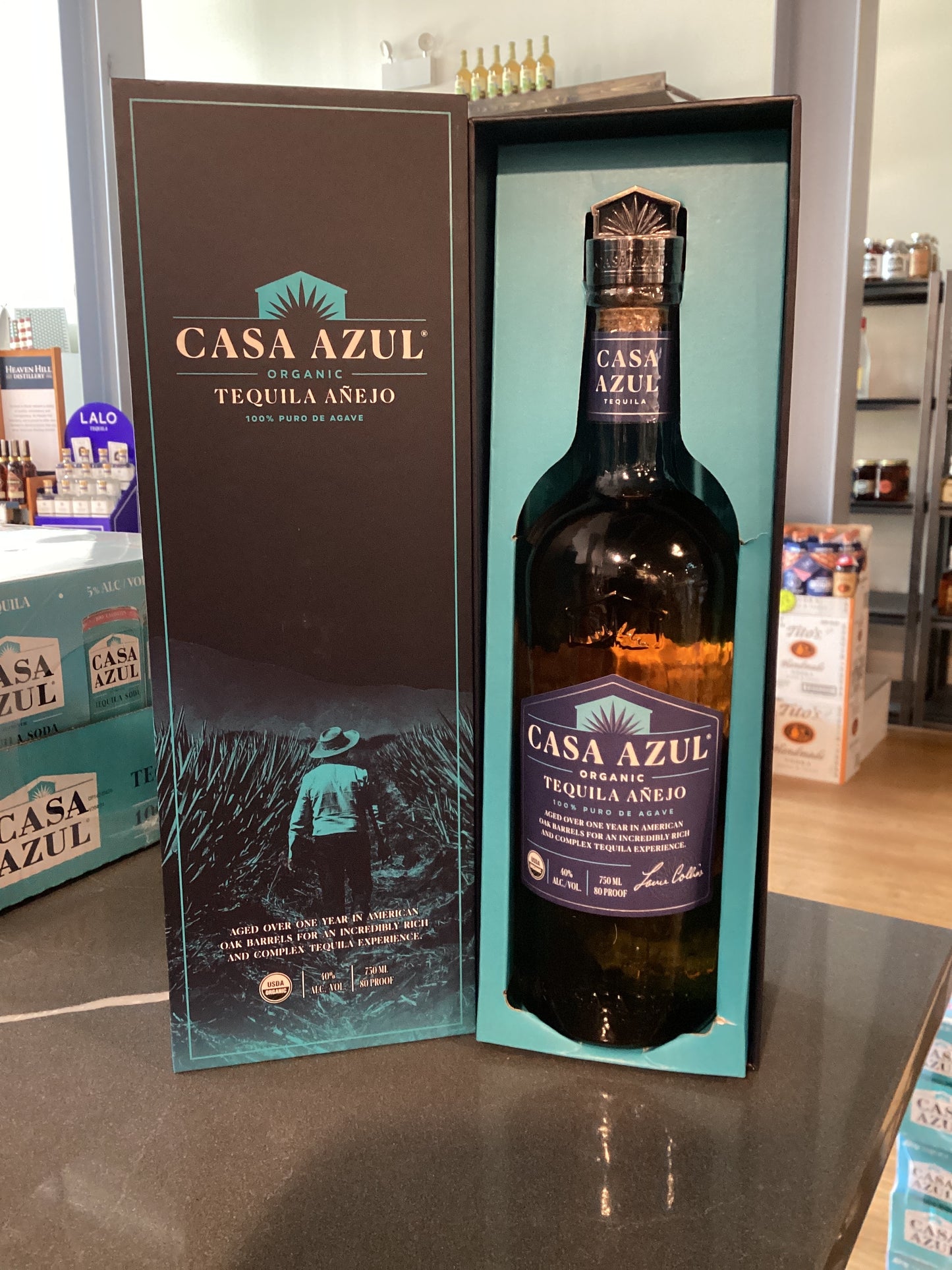 Casa Azul Anejo (750ml)