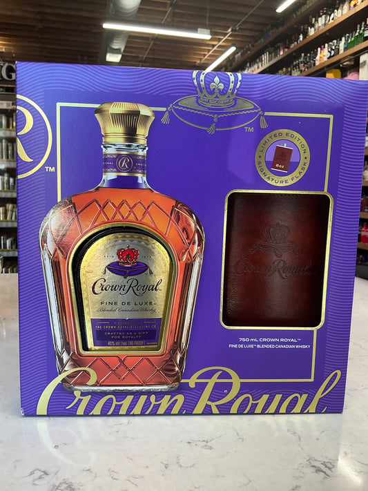 Crown Royal Gift Set Flask 750ml
