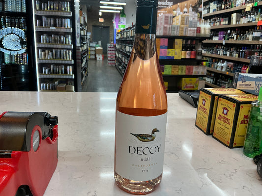 Decoy Rose 750mL