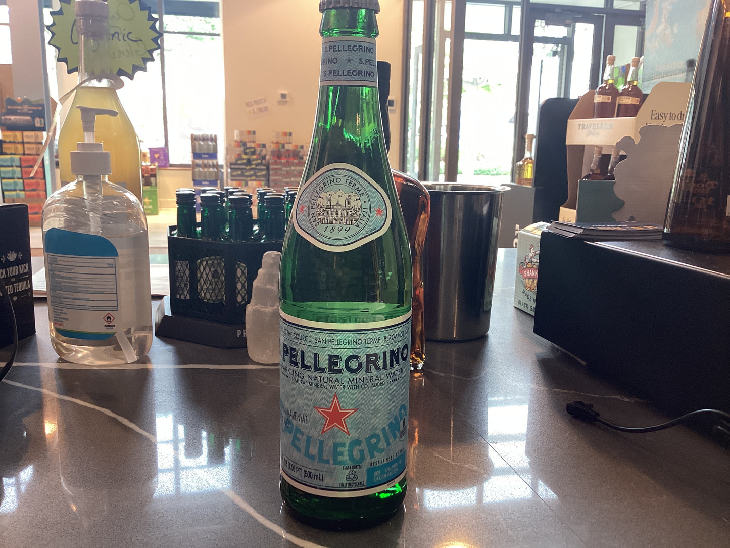 SanPellegrino Glass bottle 16.9oz