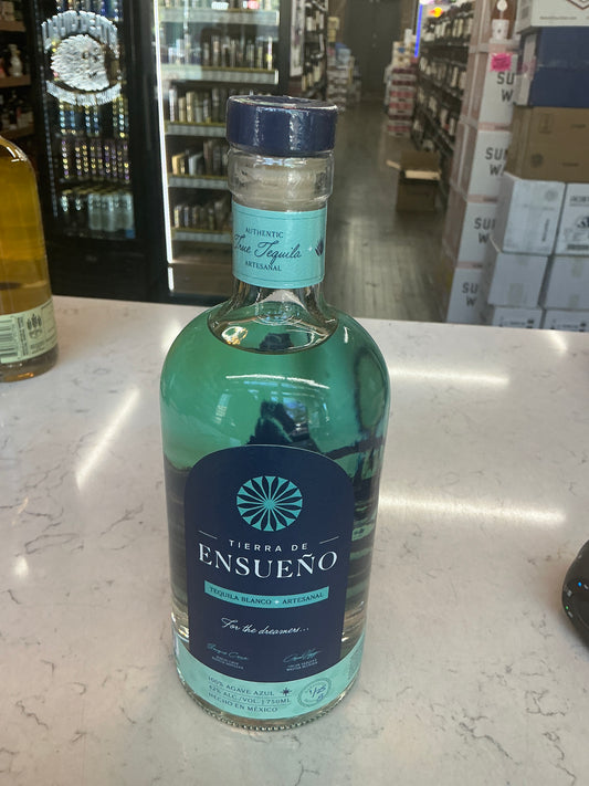 Tierra De ENSUENO - Barrel-Rested Blanco Tequila 750mL