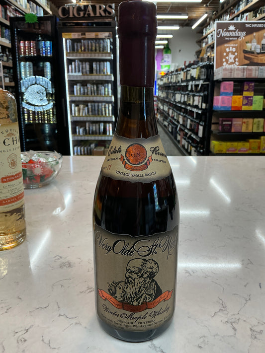 Very Olde St. Nick Winter Maple Whiskey (750mL)