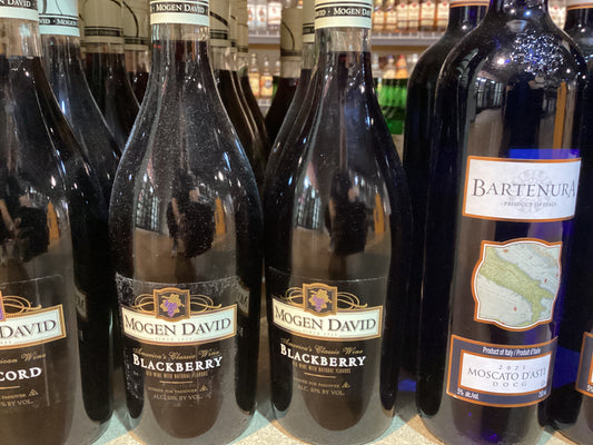 Mogen David Blackberry Wine (750mL)