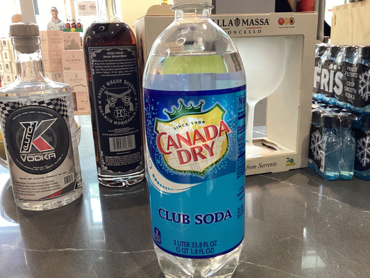 Canada Dry Club Soda (1L)