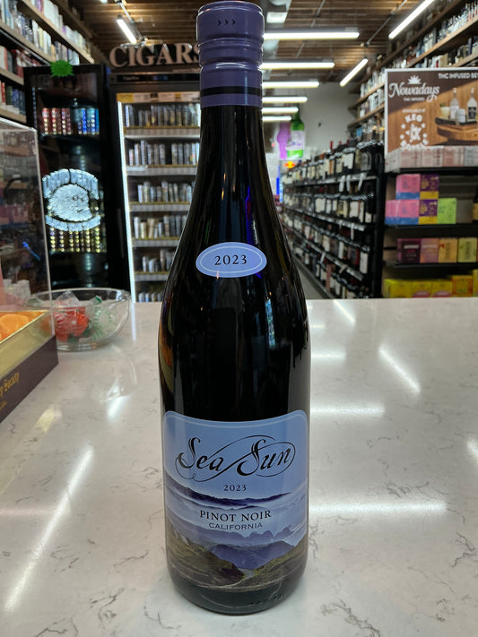 Sea Sun Pinot Noir Wine  (750mL)