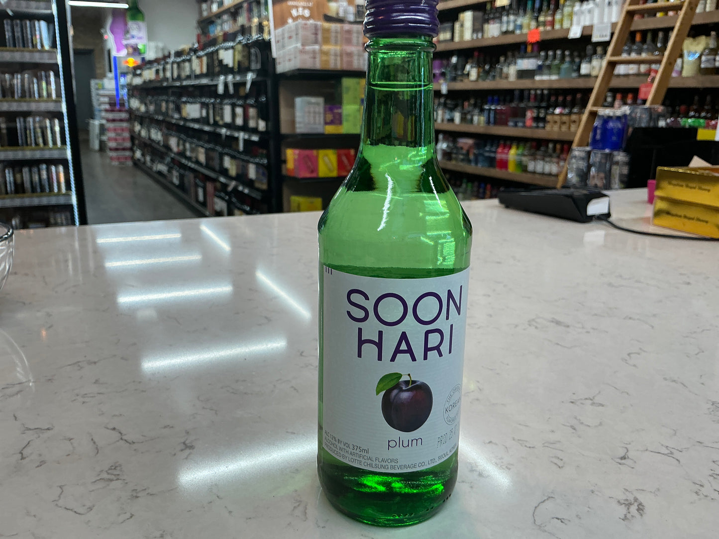 SoonHari Plum Soju (375mL)