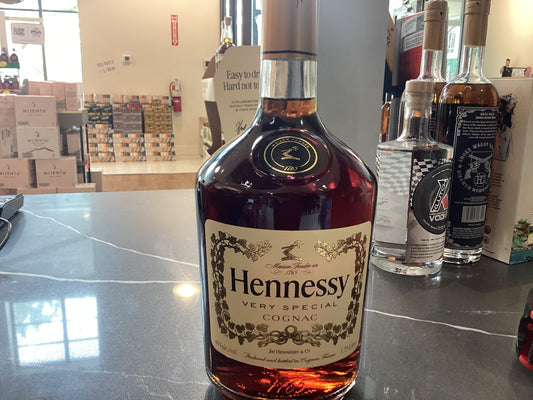 Hennessy VS Cognac (1.75L)