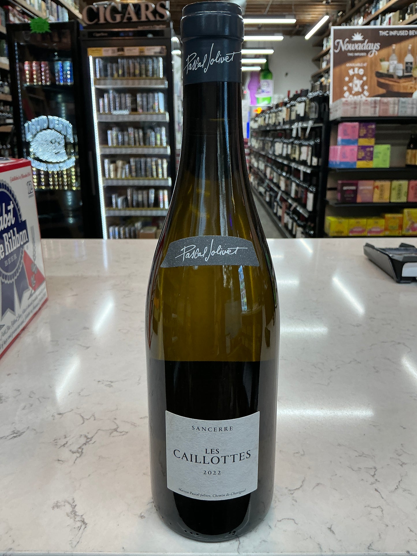 Les Caillottes Sancerre Wine (750 ml)