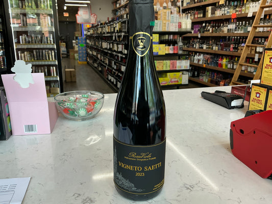 Vigneto Saetti Lambrusco 750mL