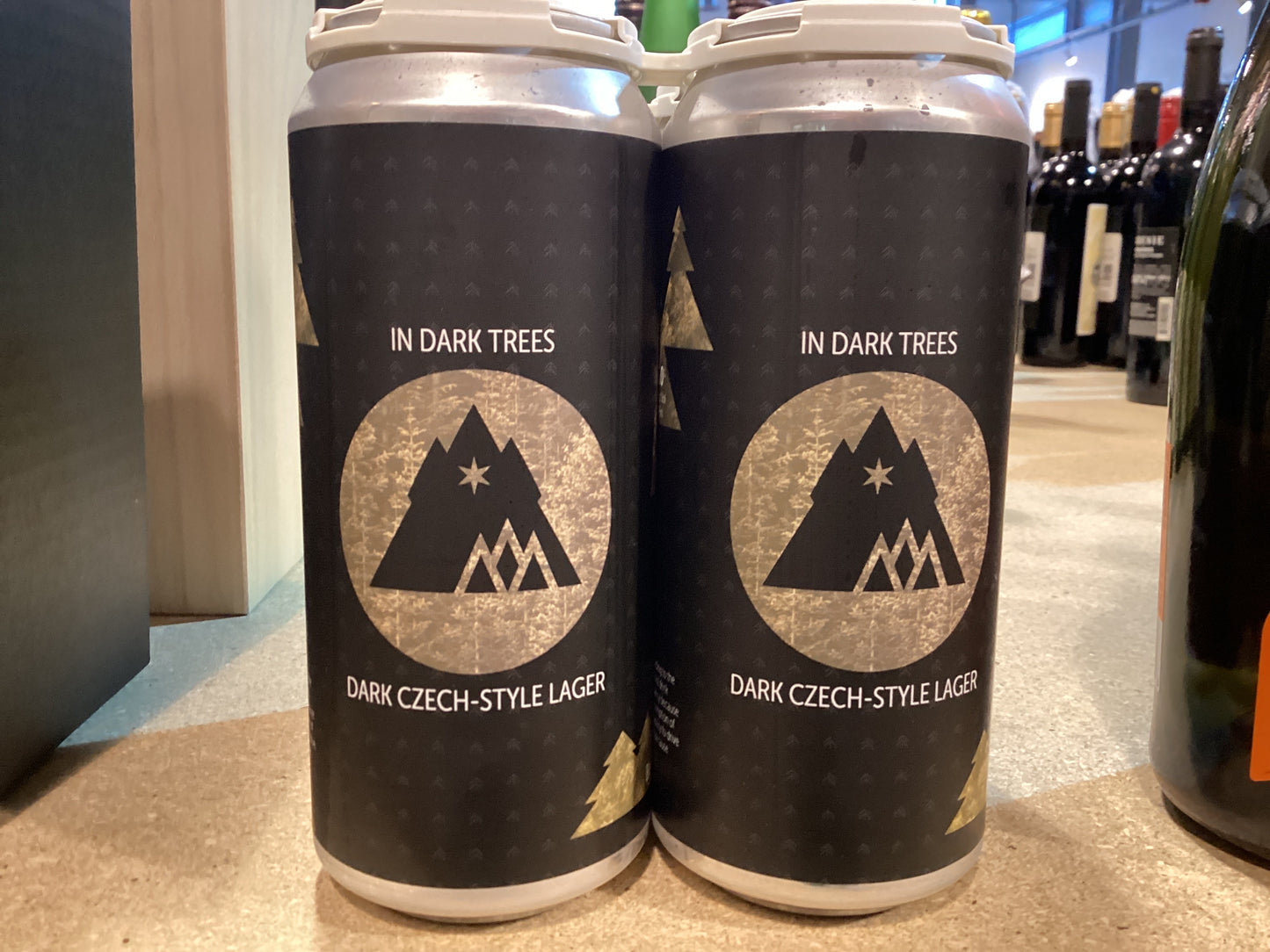 Maplewood In Dark Trees Dark Czech-Style Lager 4 Pack