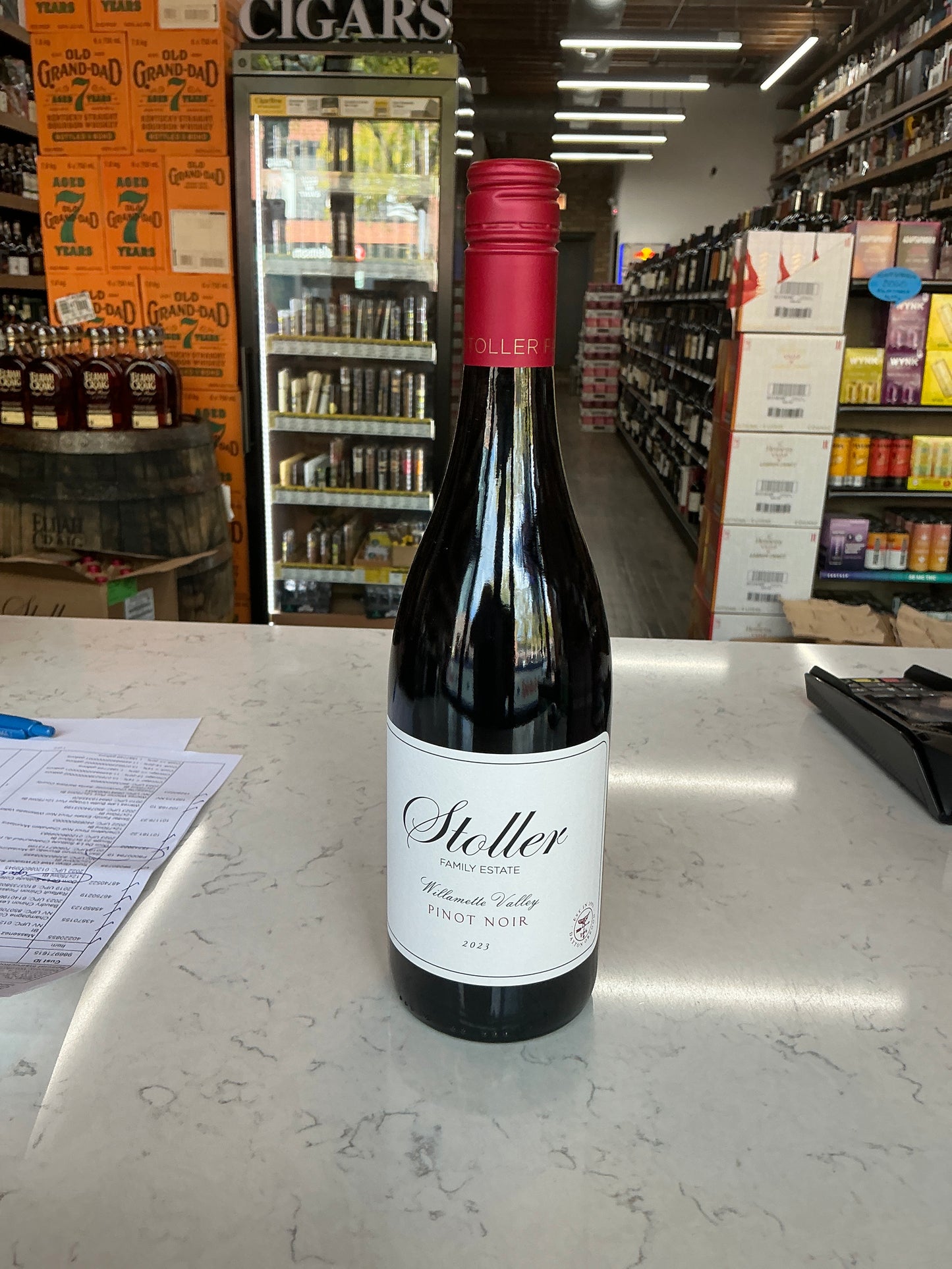 Stroller Family Estate Pinot Noir 750mL