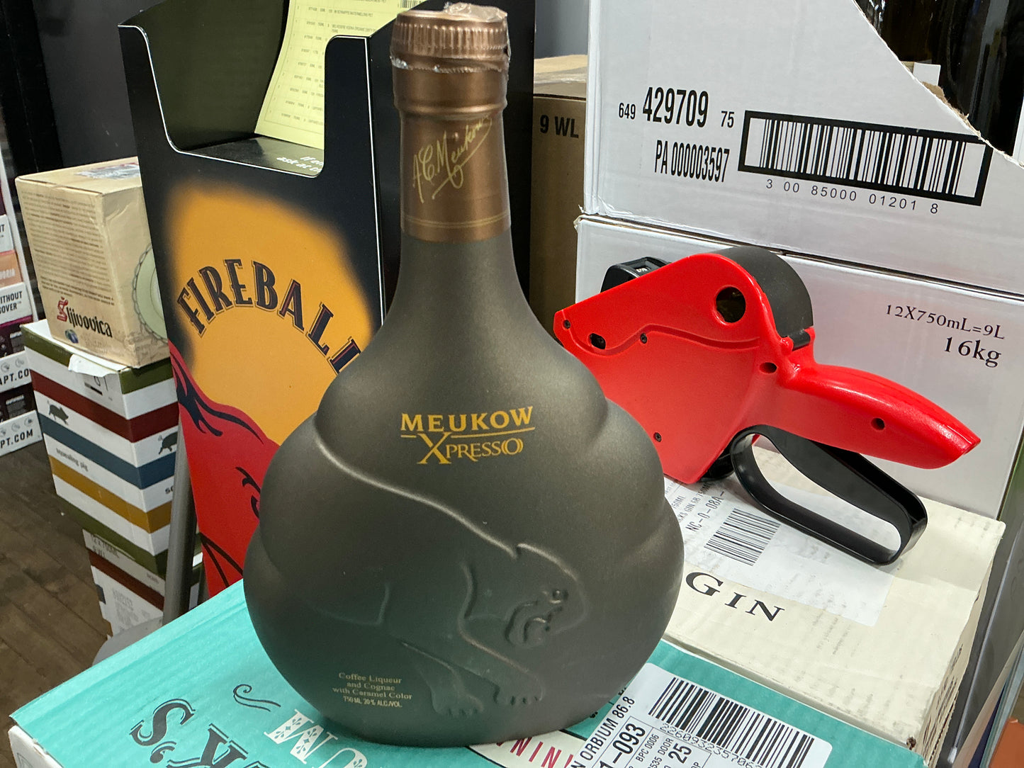 Meukow Xpresso Liquor 750mL