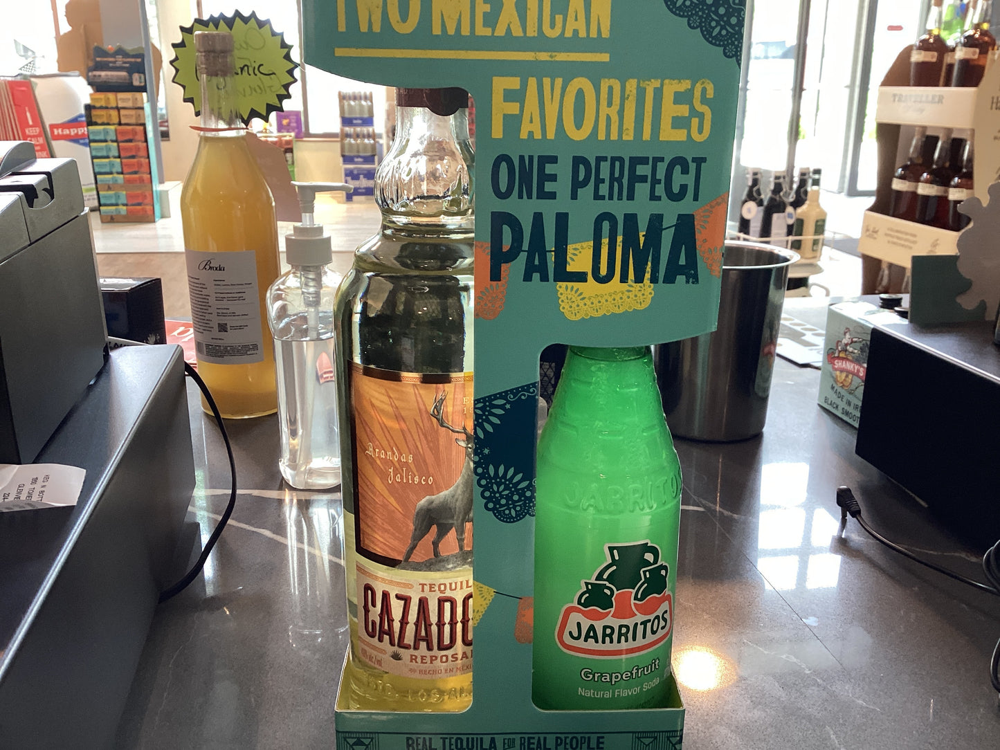 Cazadores Reposado 750mL & Jarritos 370mL Gift Pack